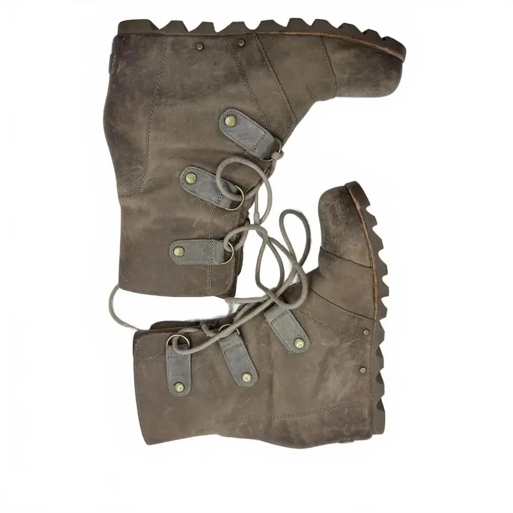 Sorel Women's Tan Brown Leather Wedge Joan of Arc Boots size‎ 10
